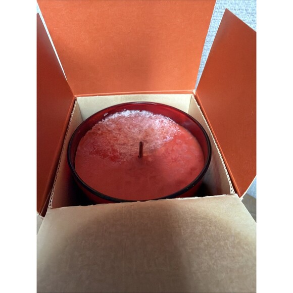 The White Barn Candle Company The Perfect Autumn Maple Scented Candle - Picture 3 of 3